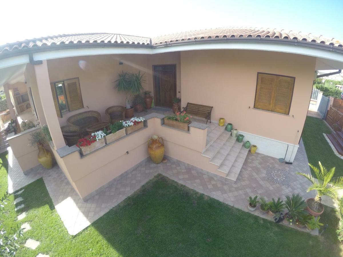 Villa Nevada -20 Min Da Roma Ladispoli Exterior photo