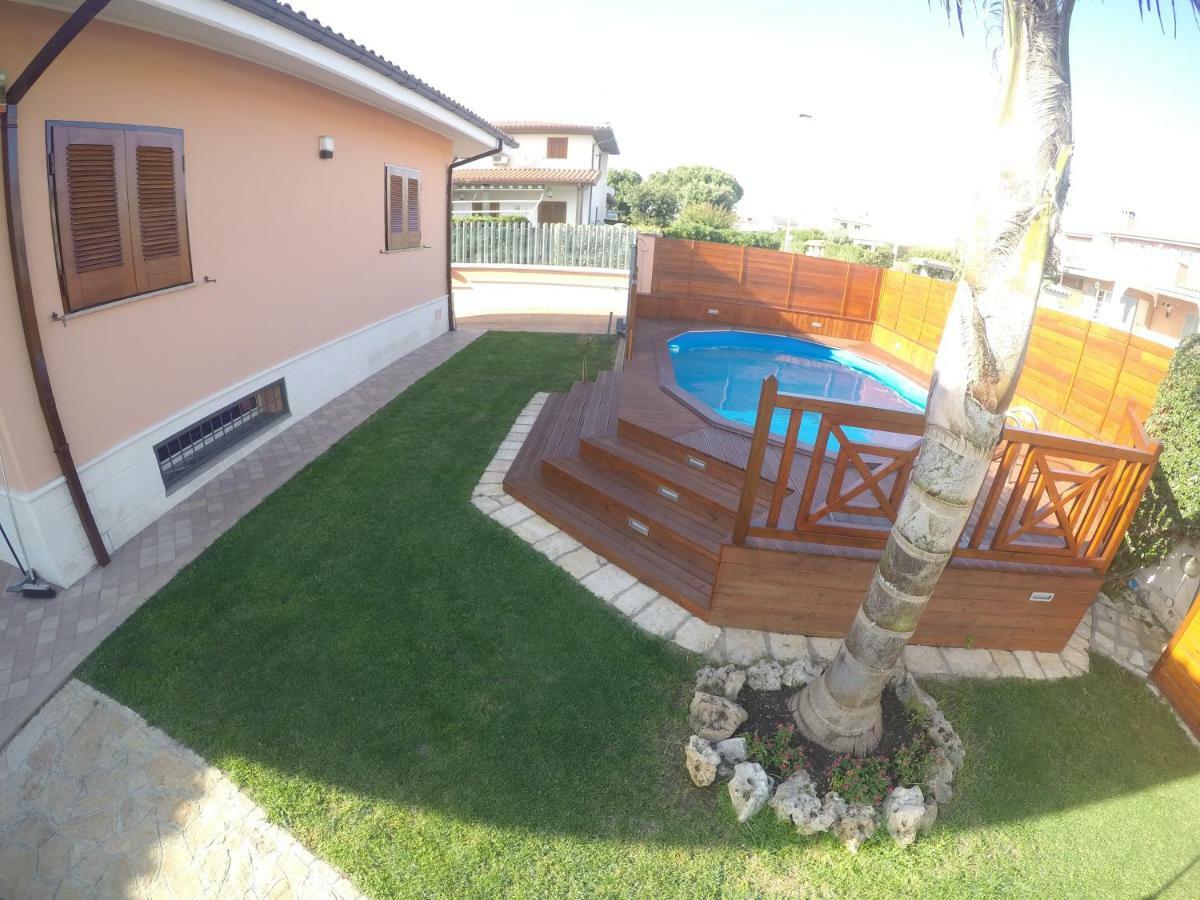 Villa Nevada -20 Min Da Roma Ladispoli Exterior photo